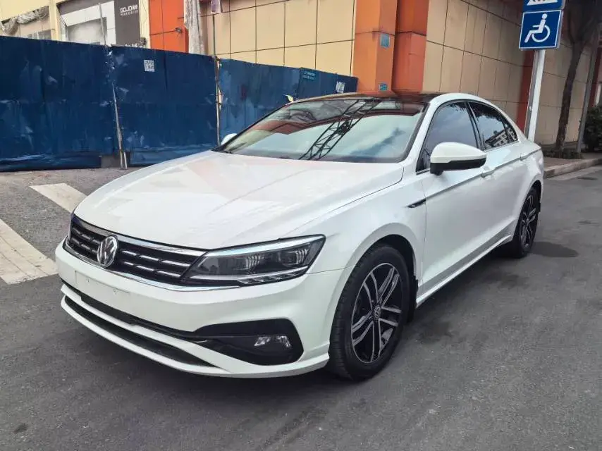 2021 Volkswagen Lamando 1.4T 150HP L4 7DCT