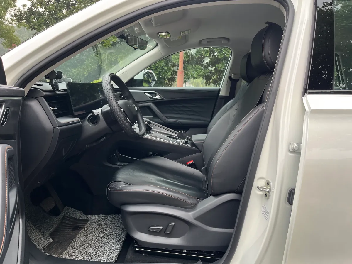 2024 Roewe D5X DMH 1.5T 150HP L4 2DHT PHEV 21.4KWH,autocango,china used car exporter,china ev exporter,chinese used car exporter,chinese used ev exporter