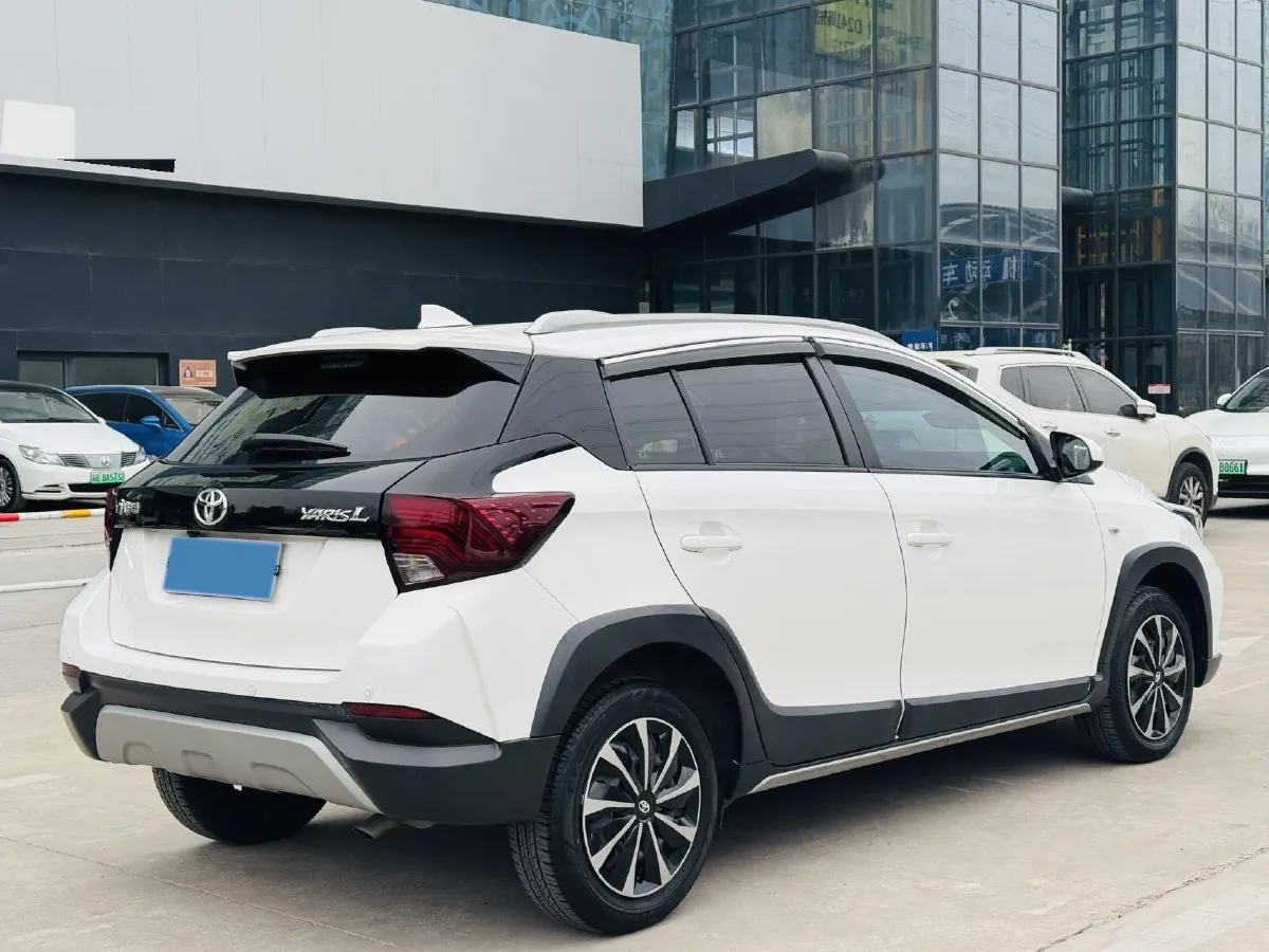 2022 Toyota Yaris L 1.5L 112HP L4 CVT,autocango,china used car exporter,china ev exporter,chinese used car exporter,chinese used ev exporter