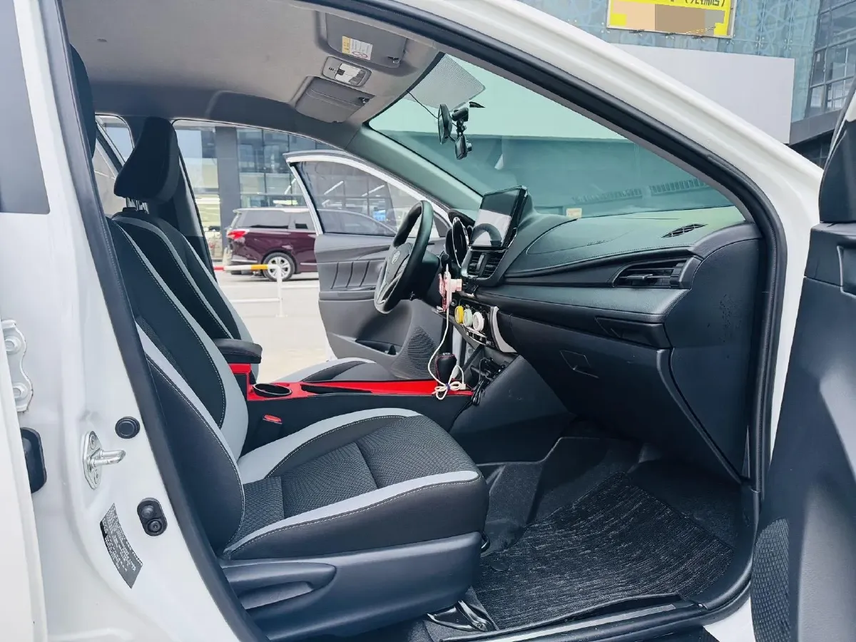 2022 Toyota Yaris L 1.5L 112HP L4 CVT,autocango,china used car exporter,china ev exporter,chinese used car exporter,chinese used ev exporter