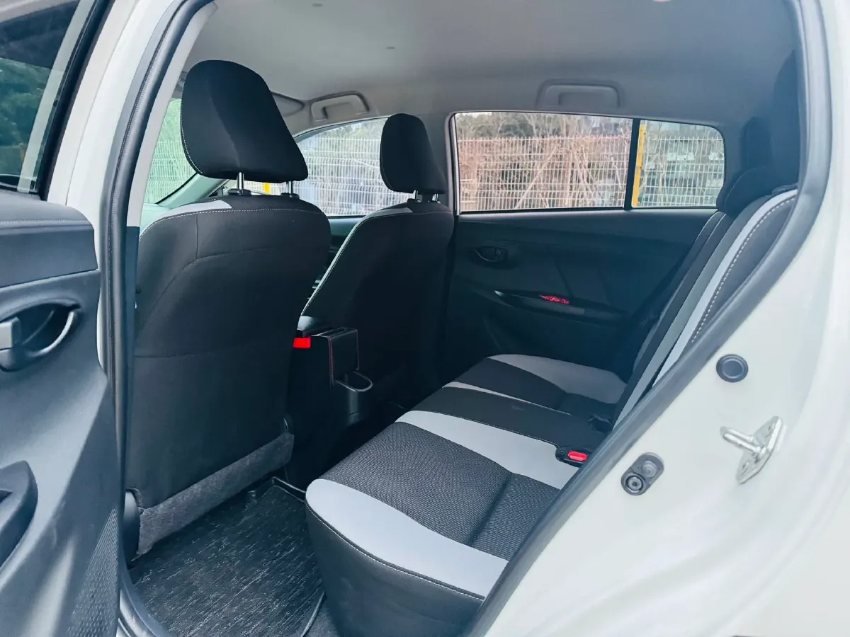 2022 Toyota Yaris L 1.5L 112HP L4 CVT,autocango,china used car exporter,china ev exporter,chinese used car exporter,chinese used ev exporter