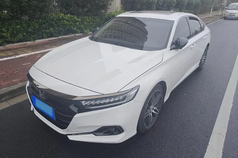2022 Honda Accord 1.5T 194HP L4 CVT