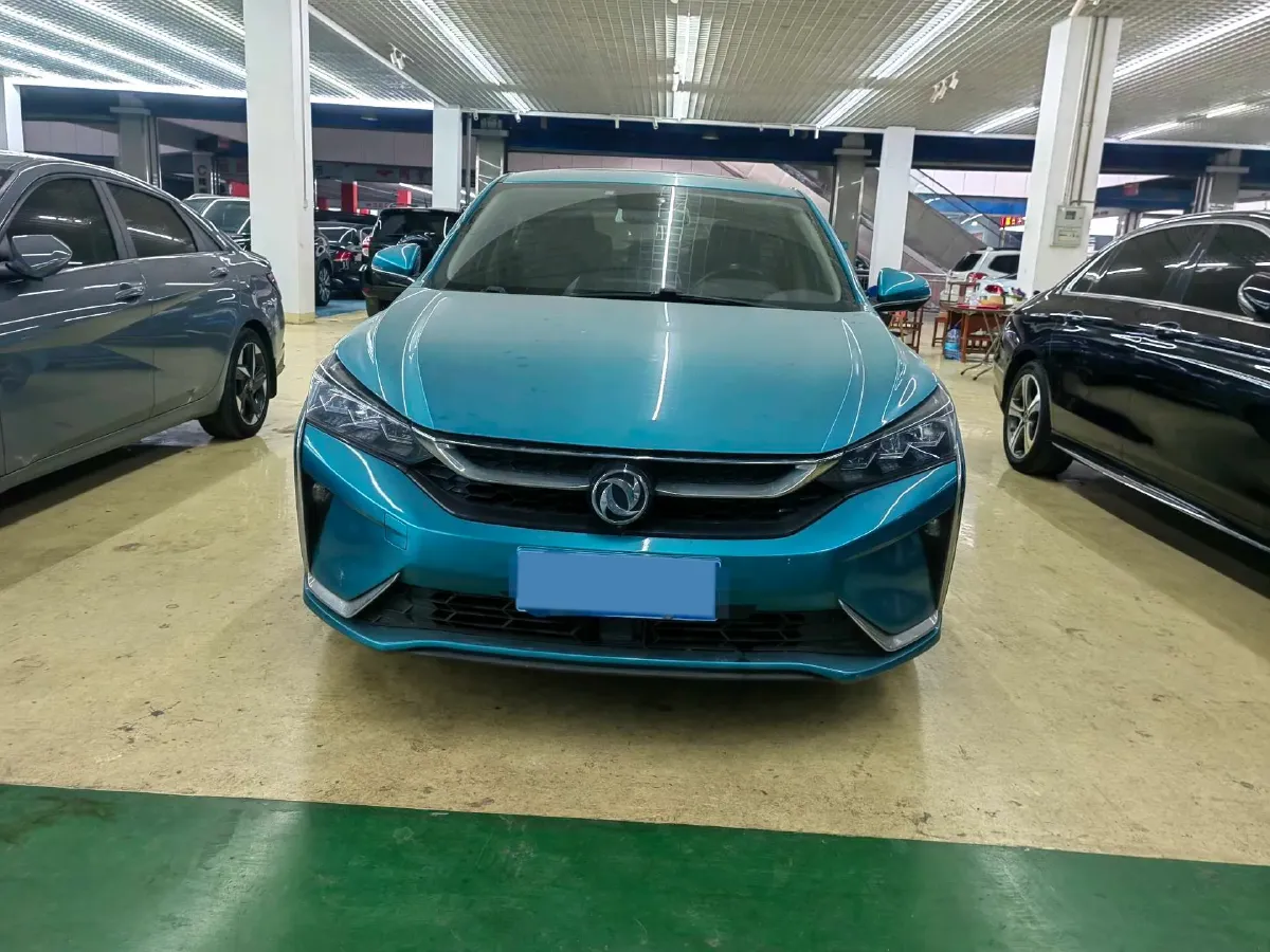 2020 DongFeng Aeolus YiXuan 1.5T 150HP L4 6DCT,autocango,china used car exporter,china ev exporter,chinese used car exporter,chinese used ev exporter