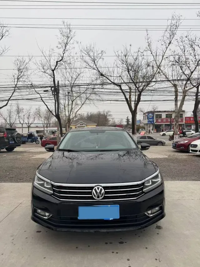 2017 Volkswagen Passat 1.4T 150HP L4 7DCT,autocango,china used car exporter,china ev exporter,chinese used car exporter,chinese used ev exporter