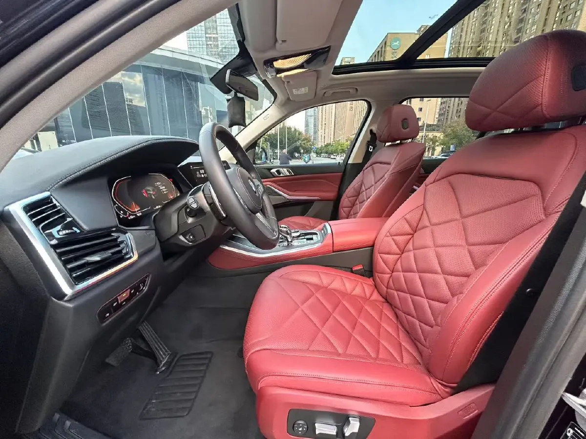 2022 BMW X5 2.0T 245HP L4 8AT,autocango,china used car exporter,china ev exporter,chinese used car exporter,chinese used ev exporter