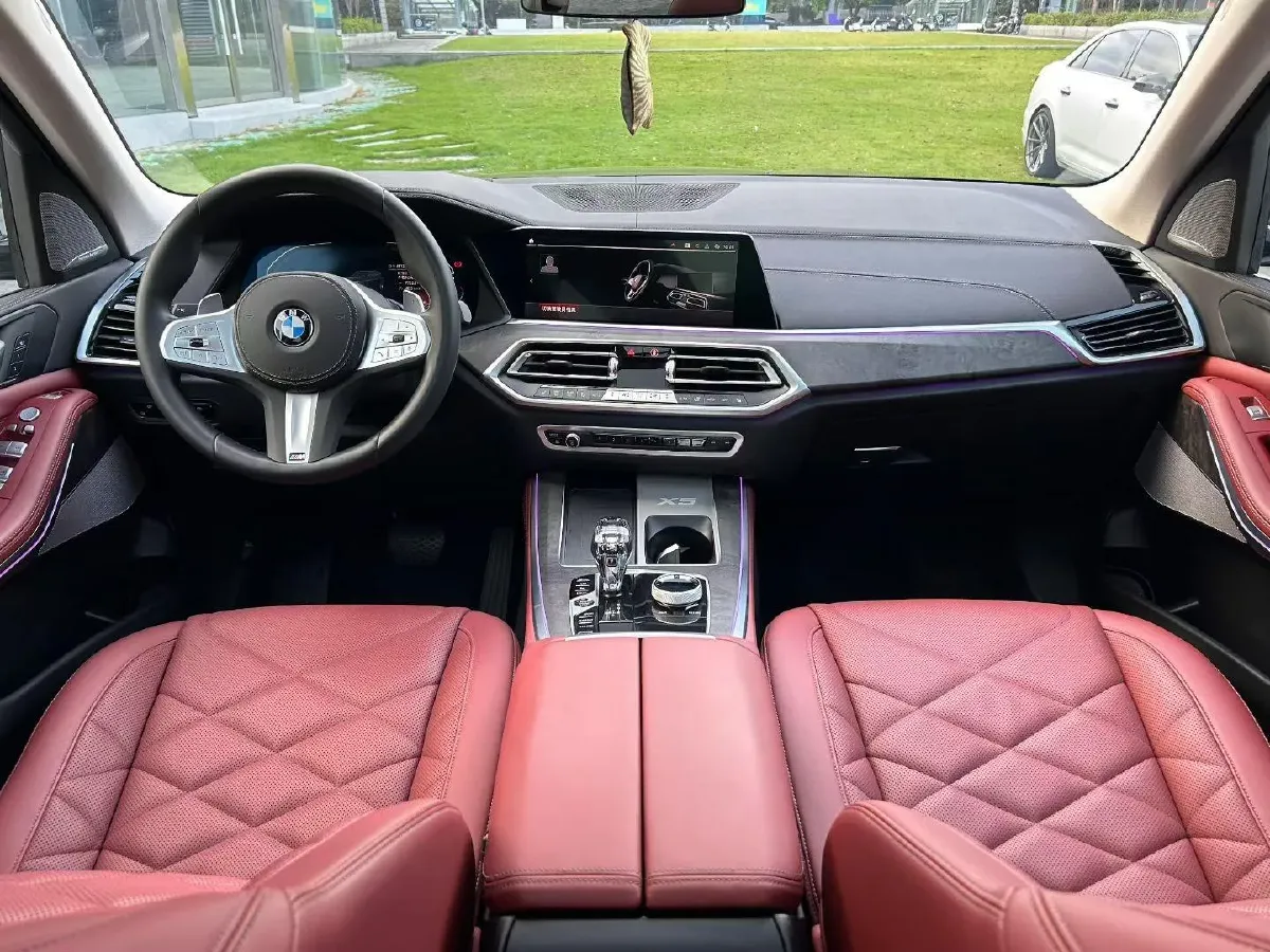 2022 BMW X5 2.0T 245HP L4 8AT,autocango,china used car exporter,china ev exporter,chinese used car exporter,chinese used ev exporter