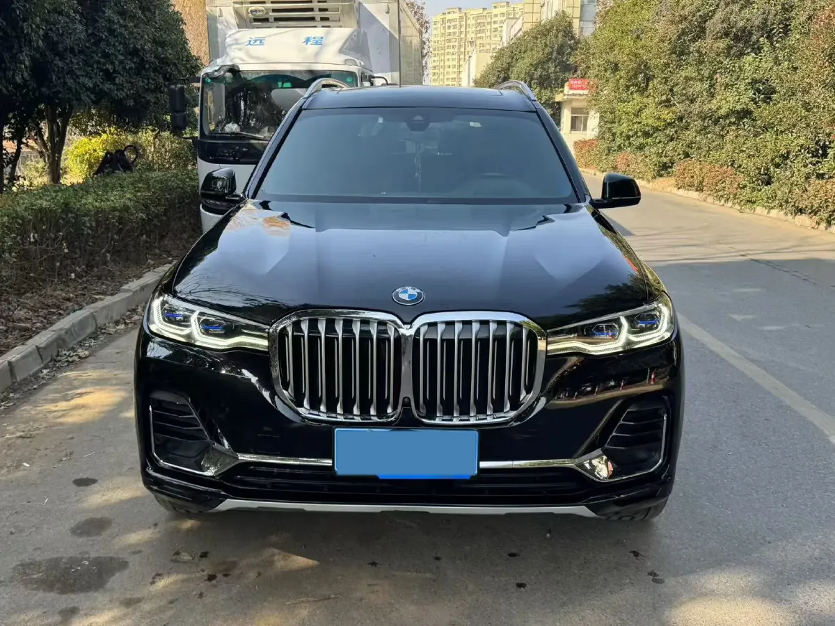 2021 BMW X7 3.0T 340HP L6 8AT,autocango,china used car exporter,china ev exporter,chinese used car exporter,chinese used ev exporter
