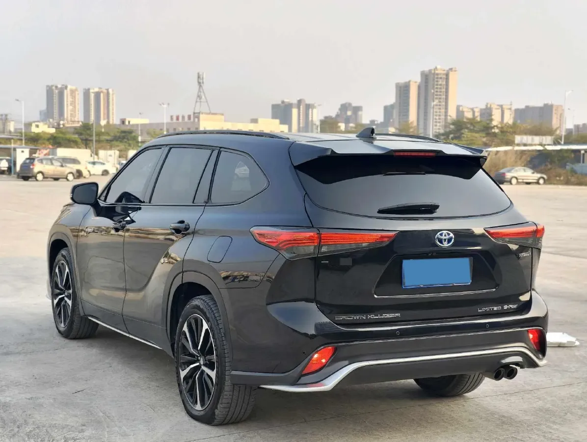 2022 Toyota Crown Kluger 2.5L 192HP L4 E-CVT Hybrid,autocango,china used car exporter,china ev exporter,chinese used car exporter,chinese used ev exporter
