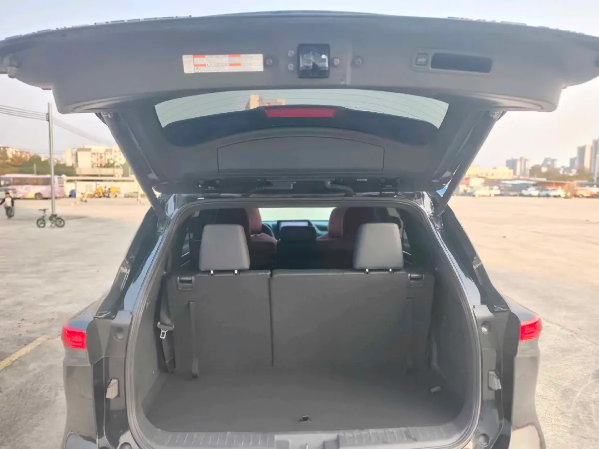 2022 Toyota Crown Kluger 2.5L 192HP L4 E-CVT Hybrid,autocango,china used car exporter,china ev exporter,chinese used car exporter,chinese used ev exporter