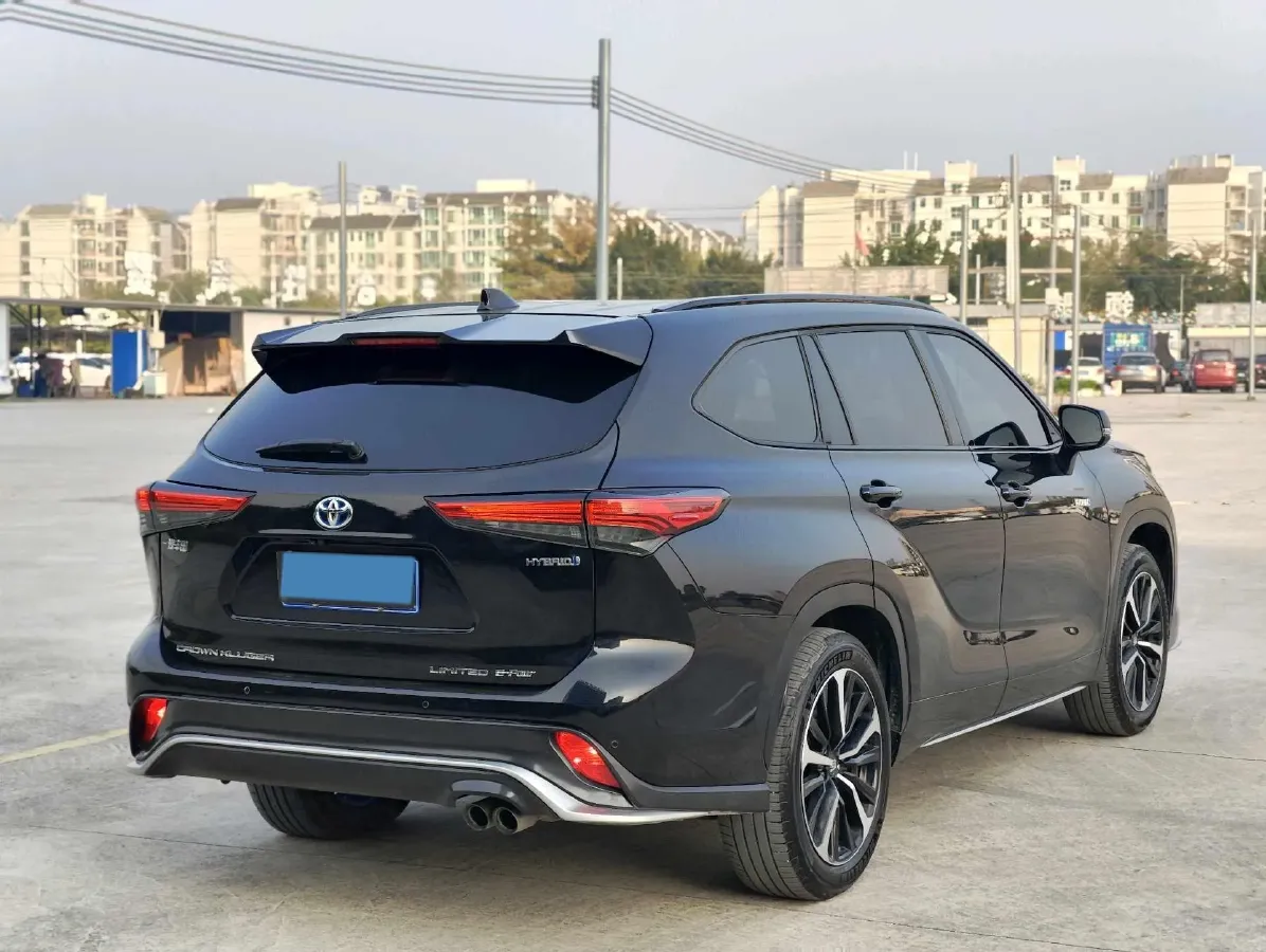 2022 Toyota Crown Kluger 2.5L 192HP L4 E-CVT Hybrid,autocango,china used car exporter,china ev exporter,chinese used car exporter,chinese used ev exporter
