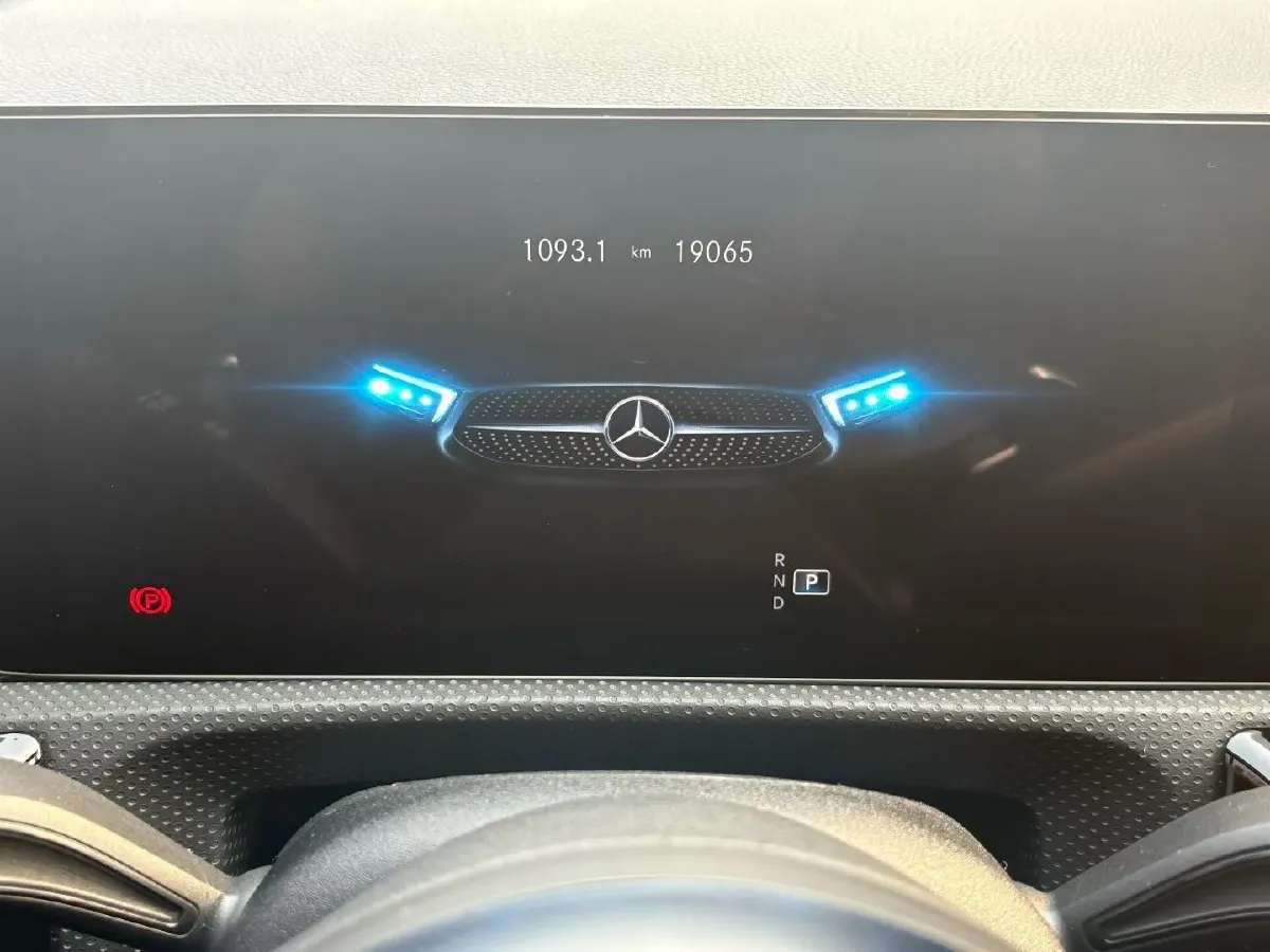 2022 Mercedes-Benz A Class 1.3T 163HP L4 7DCT,autocango,china used car exporter,china ev exporter,chinese used car exporter,chinese used ev exporter
