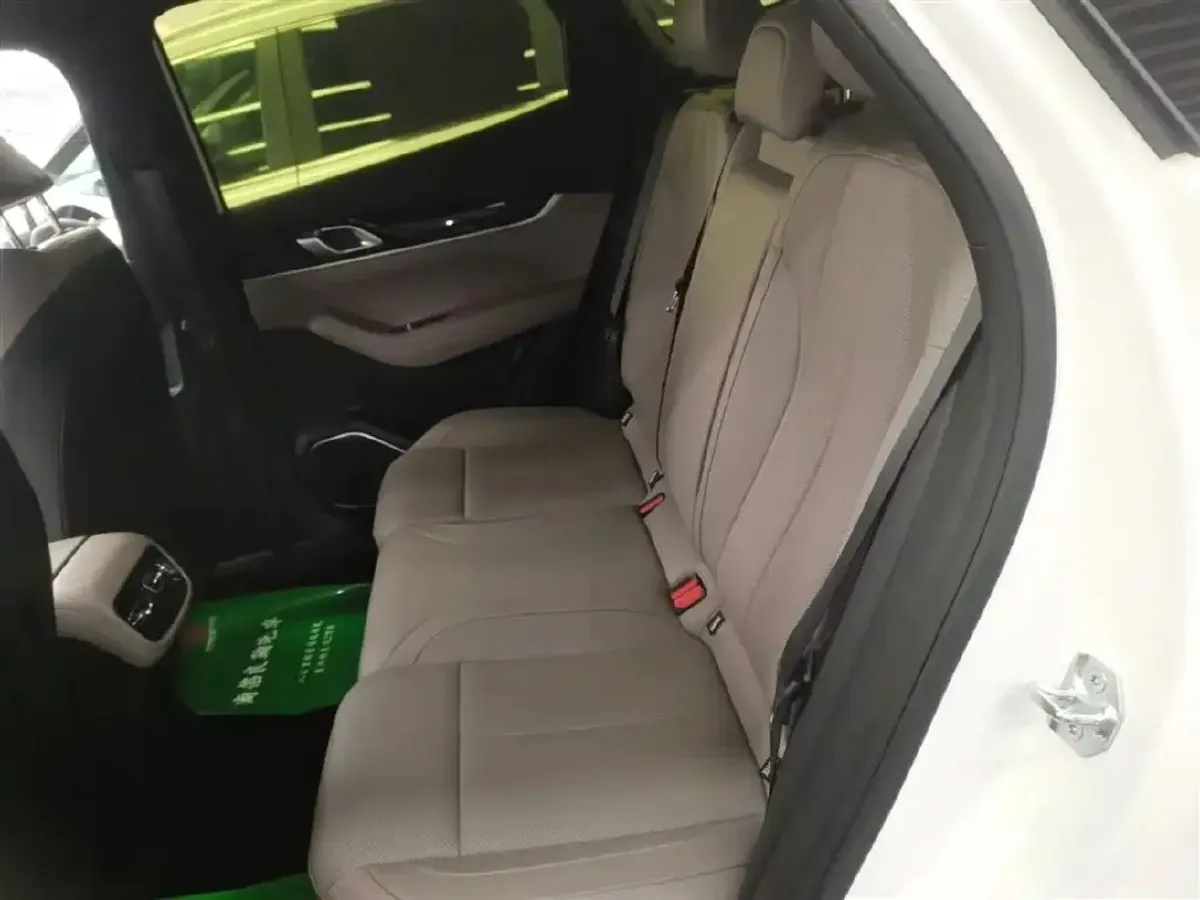 2025 Geely StarRay 1.5T 181HP L4 7DCT,autocango,china used car exporter,china ev exporter,chinese used car exporter,chinese used ev exporter