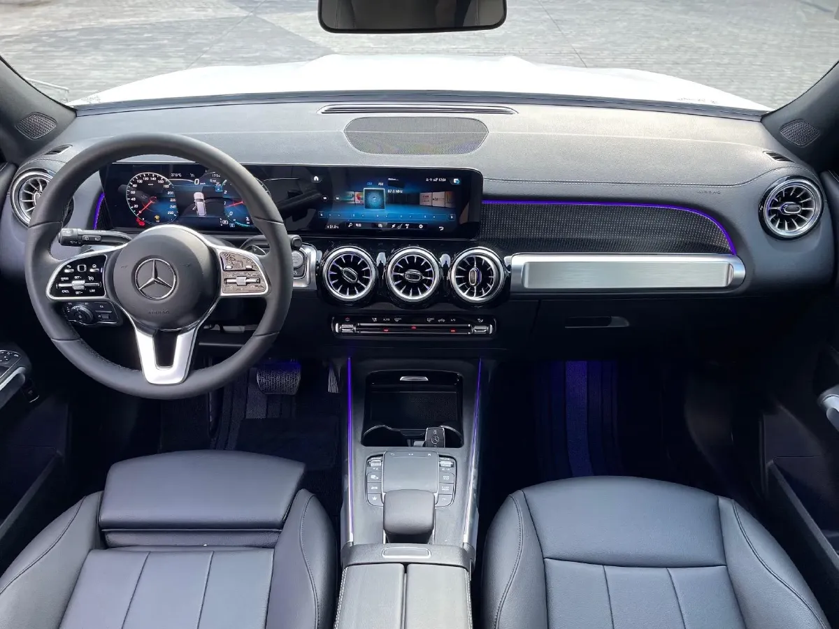 2023 Mercedes-Benz GLB Class 2.0T 190HP L4 8DCT,autocango,china used car exporter,china ev exporter,chinese used car exporter,chinese used ev exporter