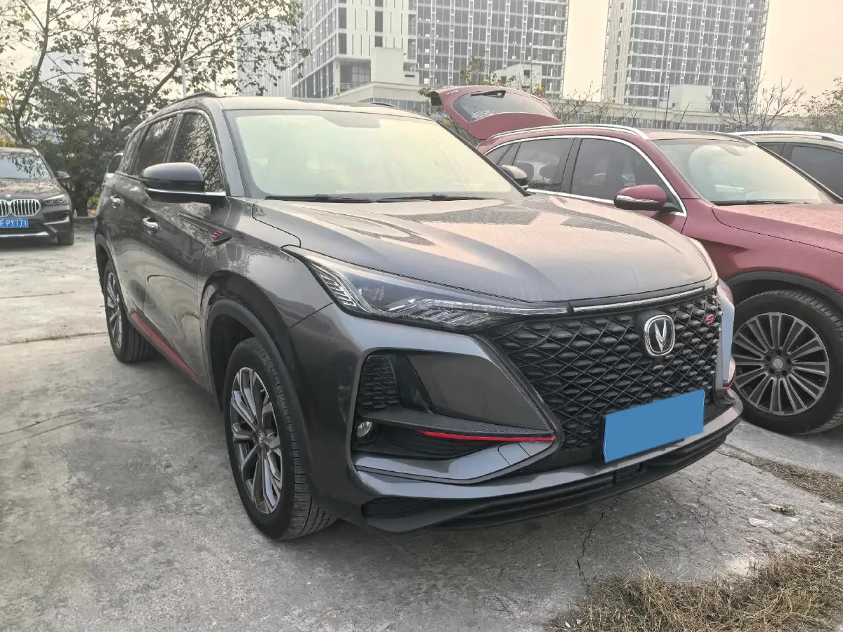 2020 ChangAn CS75 Plus 2.0T 233HP L4 8AT,autocango,china used car exporter,china ev exporter,chinese used car exporter,chinese used ev exporter