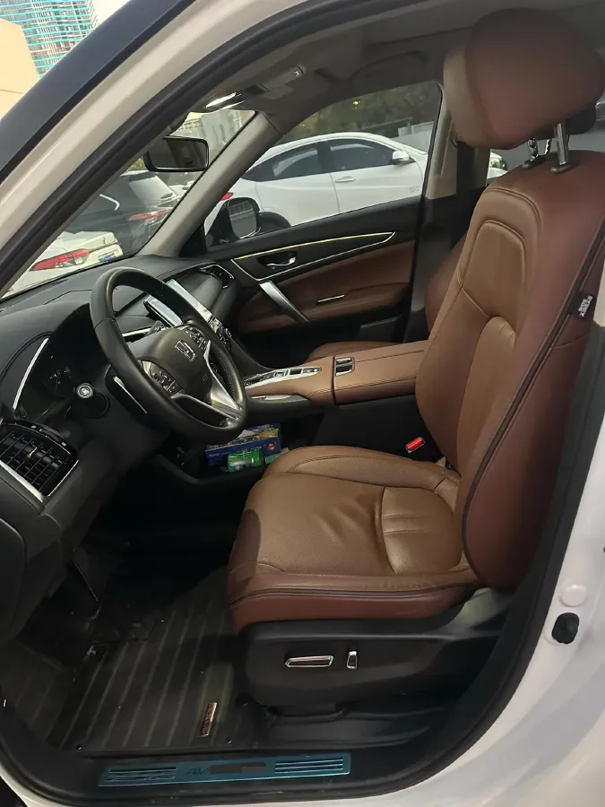 2020 Honda Avancier 2.0T 272HP L4 9AT,autocango,china used car exporter,china ev exporter,chinese used car exporter,chinese used ev exporter