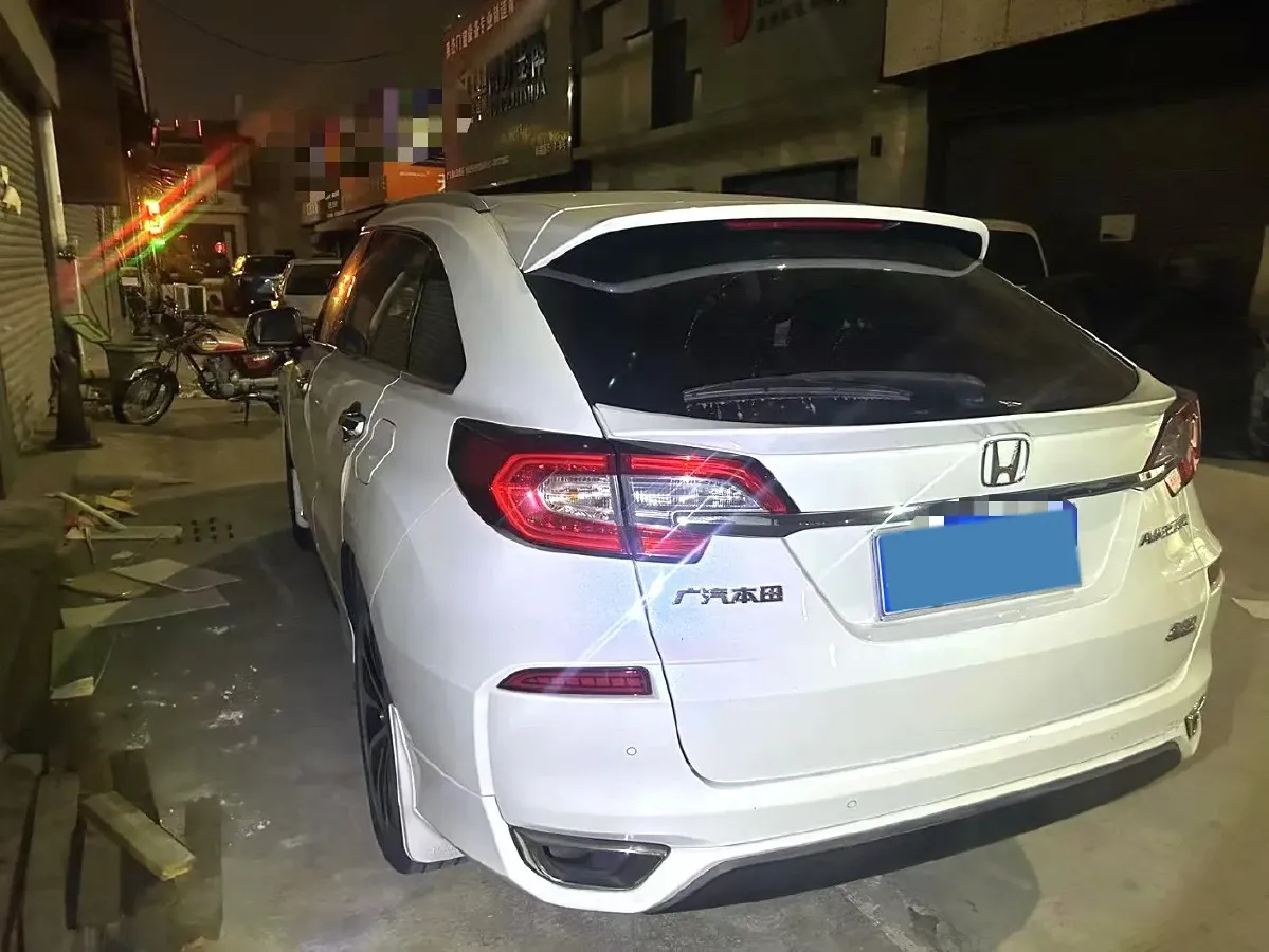 2020 Honda Avancier 2.0T 272HP L4 9AT,autocango,china used car exporter,china ev exporter,chinese used car exporter,chinese used ev exporter