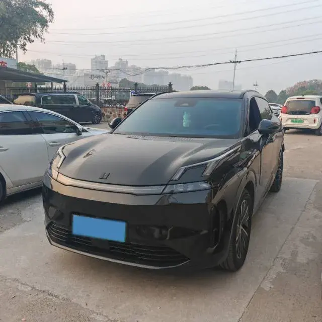 2025 LYNK&CO 08 EM-P 1.5T 163HP L4 3DHT PHEV 21.2KWH