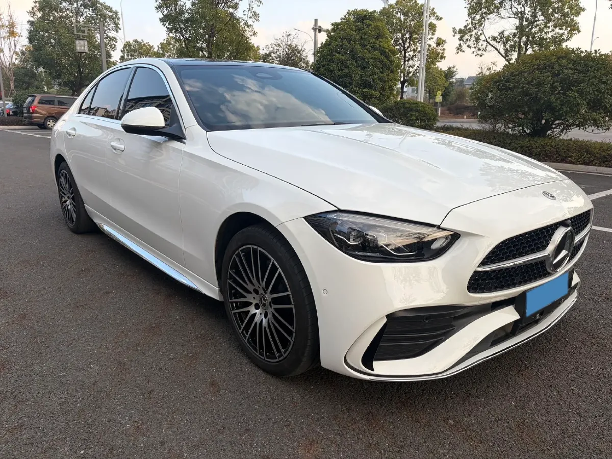 2024 Mercedes-Benz C Class 1.5T 204HP L4 9AT,autocango,china used car exporter,china ev exporter,chinese used car exporter,chinese used ev exporter