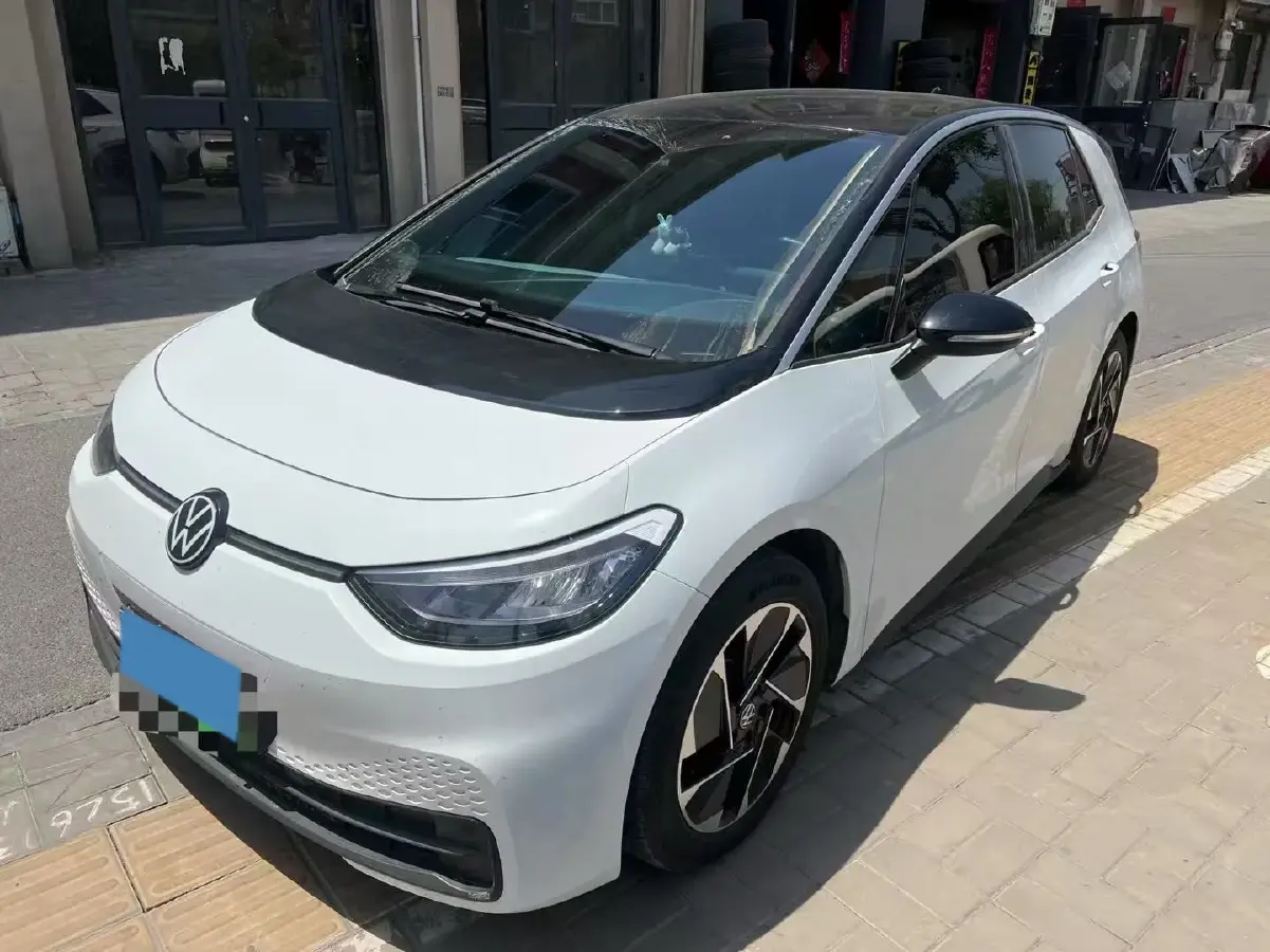 2024 Volkswagen ID.3 BEV 52.8KWH