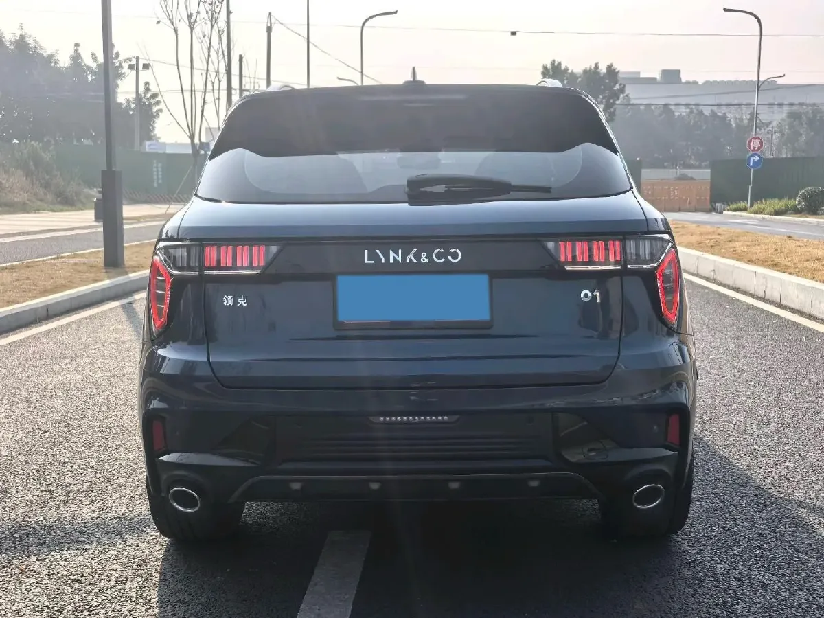 2021 LYNK&CO 01 2.0T 218HP L4 8AT,autocango,china used car exporter,china ev exporter,chinese used car exporter,chinese used ev exporter