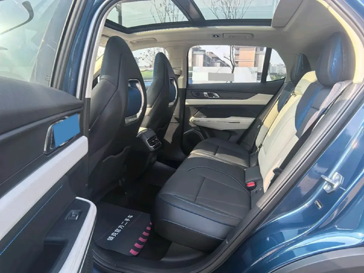 2021 LYNK&CO 01 2.0T 218HP L4 8AT,autocango,china used car exporter,china ev exporter,chinese used car exporter,chinese used ev exporter