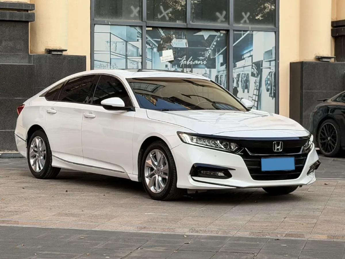 2018 Honda Accord 1.5T 194HP L4 CVT,autocango,china used car exporter,china ev exporter,chinese used car exporter,chinese used ev exporter