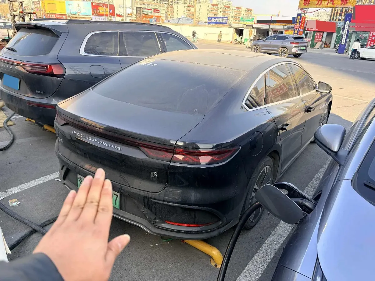 2023 BYD Han BEV 72KWH,autocango,china used car exporter,china ev exporter,chinese used car exporter,chinese used ev exporter