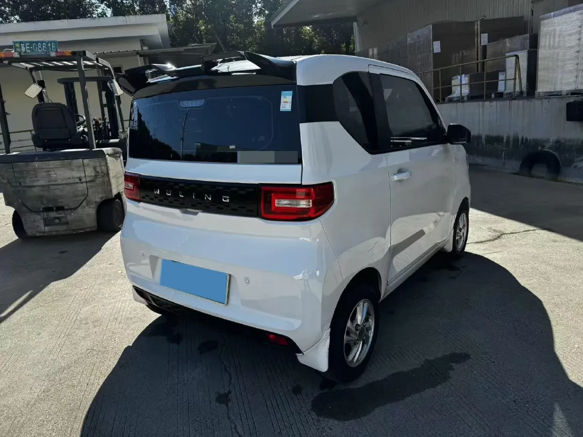 2021 WuLing HongGuang MINI EV BEV 13.9KWH,autocango,china used car exporter,china ev exporter,chinese used car exporter,chinese used ev exporter