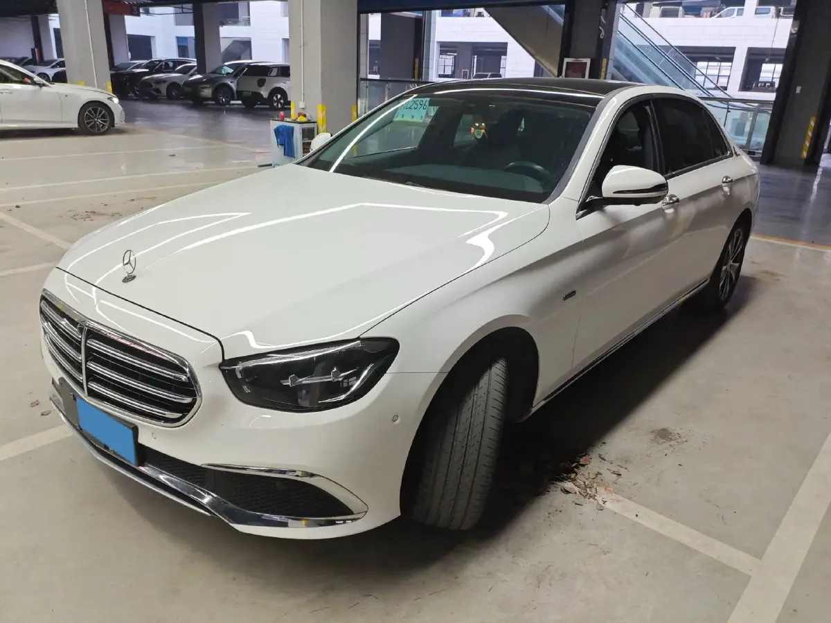 2021 Mercedes-Benz E Class 2.0T 211HP L4 9AT PHEV 25.4KWH