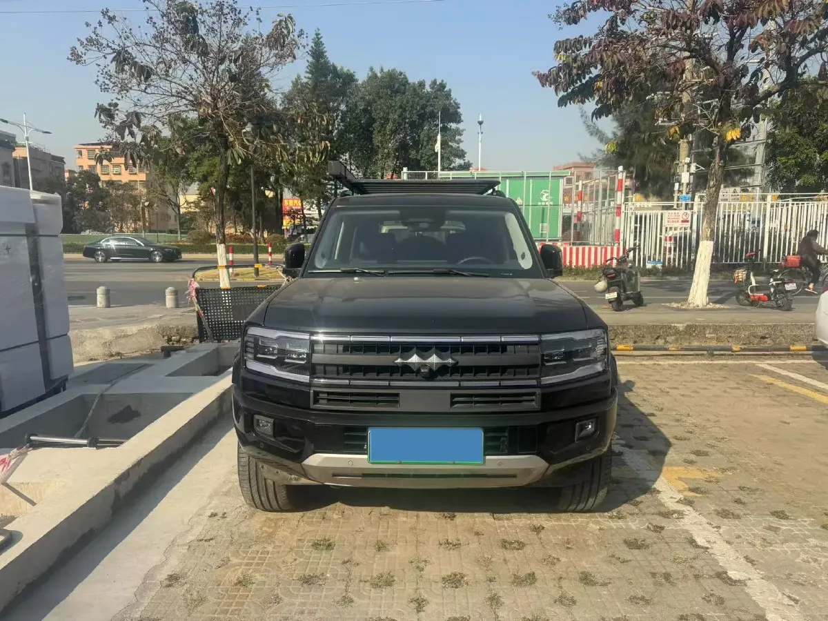 2025 FangChengBao Bao 5 1.5T 194HP L4 E-CVT PHEV 31.8KWH,autocango,china used car exporter,china ev exporter,chinese used car exporter,chinese used ev exporter