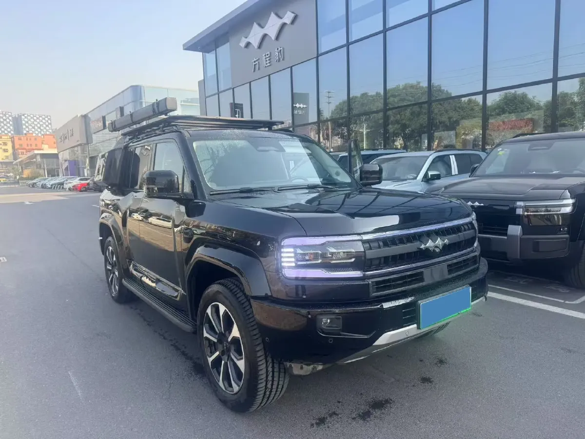 2025 FangChengBao Bao 5 1.5T 194HP L4 E-CVT PHEV 31.8KWH,autocango,china used car exporter,china ev exporter,chinese used car exporter,chinese used ev exporter