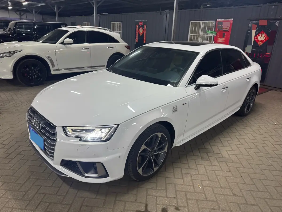 2019 Audi A4L 2.0T 190HP L4 7DCT