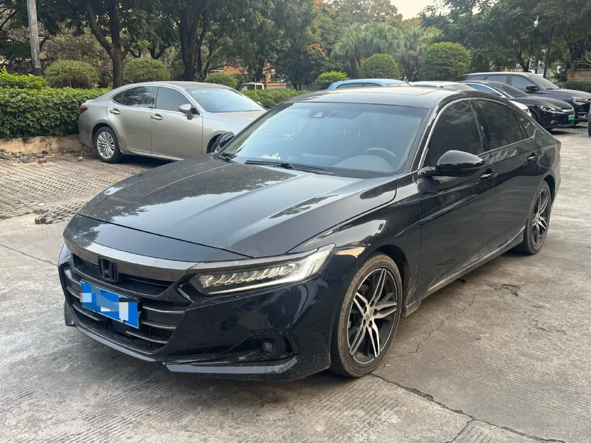 2022 Honda Accord 1.5T 194HP L4 CVT,autocango,china used car exporter,china ev exporter,chinese used car exporter,chinese used ev exporter