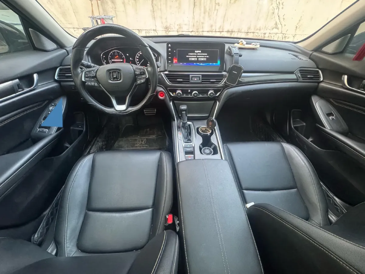 2022 Honda Accord 1.5T 194HP L4 CVT,autocango,china used car exporter,china ev exporter,chinese used car exporter,chinese used ev exporter