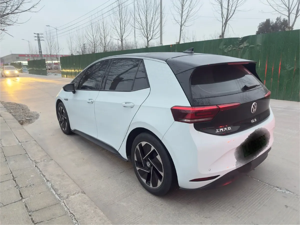 2023 Volkswagen ID.3 BEV 52.8KWH,autocango,china used car exporter,china ev exporter,chinese used car exporter,chinese used ev exporter