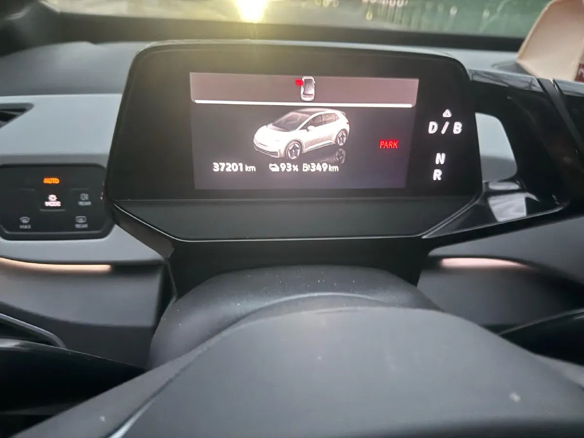 2023 Volkswagen ID.3 BEV 52.8KWH,autocango,china used car exporter,china ev exporter,chinese used car exporter,chinese used ev exporter