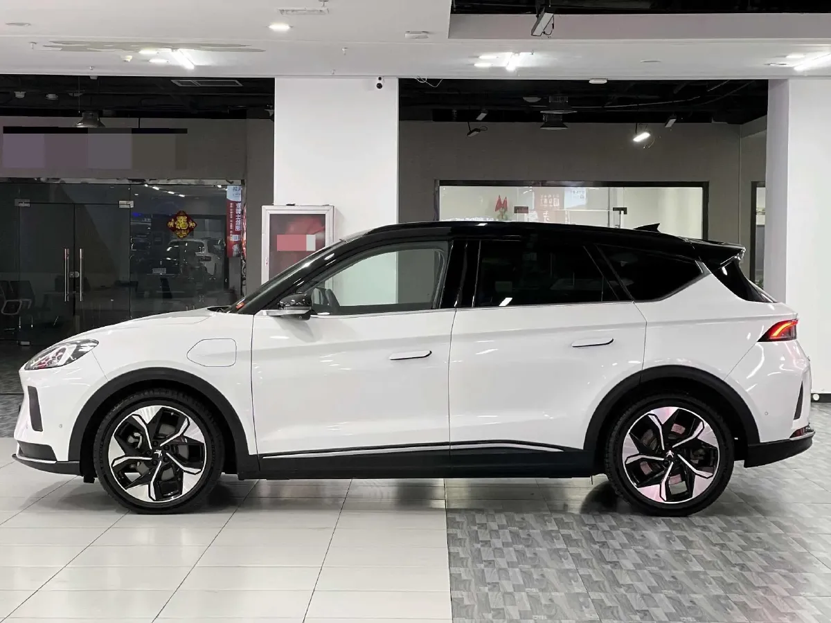 2022 ARCFOX αT BEV 94.5KWH,autocango,china used car exporter,china ev exporter,chinese used car exporter,chinese used ev exporter