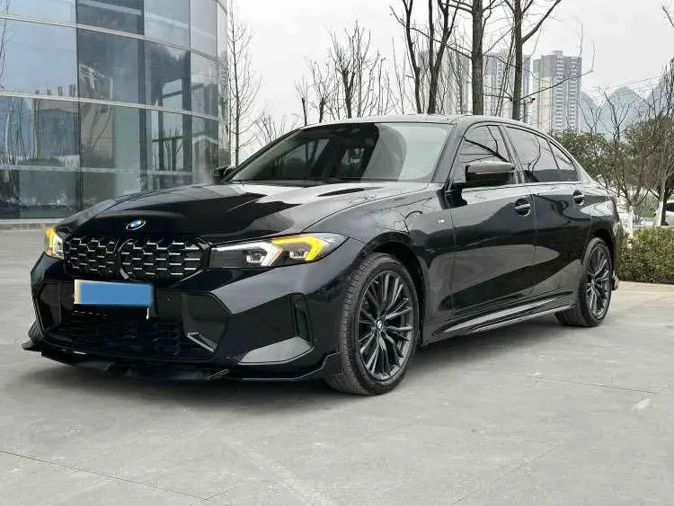 2024 BMW 3 Series 2.0T 184HP L4 8AT