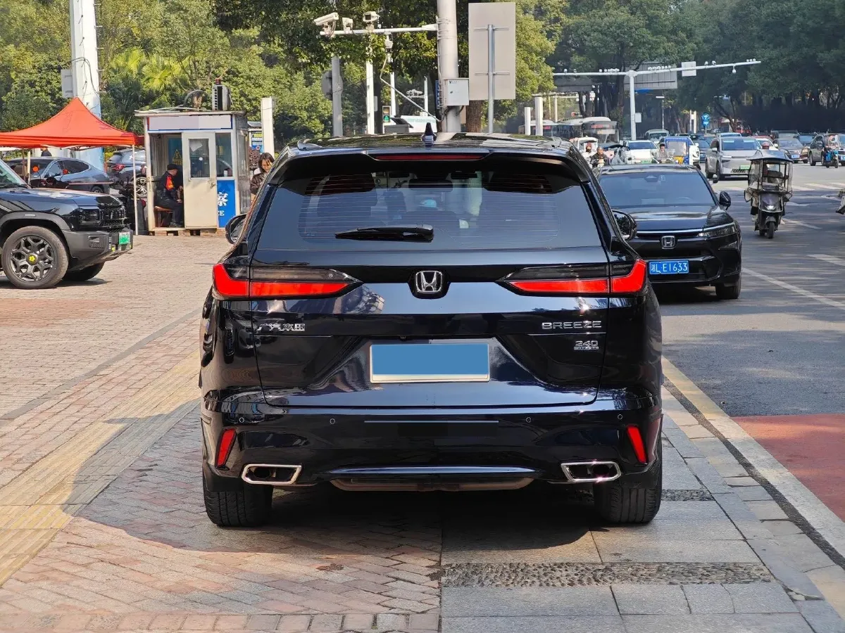 2023 Honda Breeze 1.5T 193HP L4 CVT,autocango,china used car exporter,china ev exporter,chinese used car exporter,chinese used ev exporter