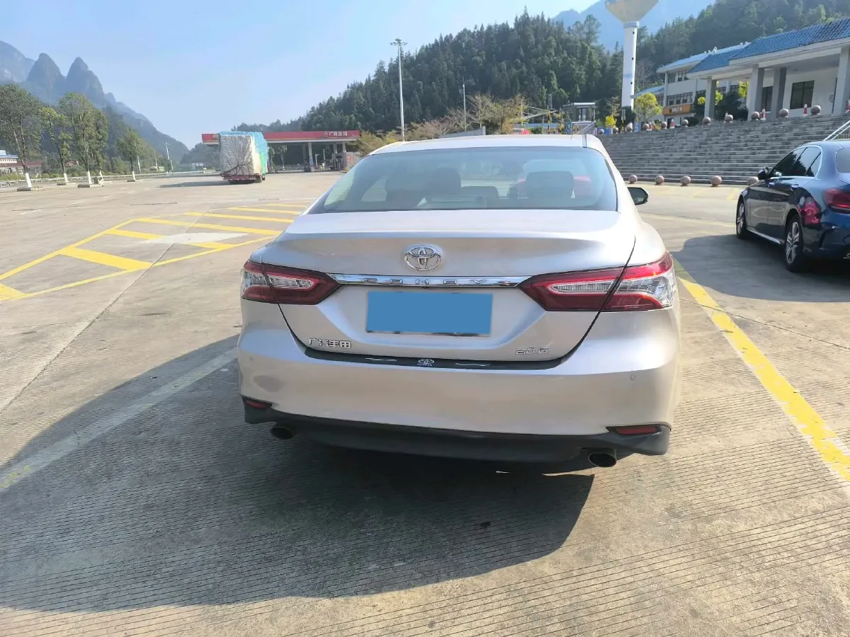 2019 Toyota Camry 2.0L 178HP L4 CVT,autocango,china used car exporter,china ev exporter,chinese used car exporter,chinese used ev exporter