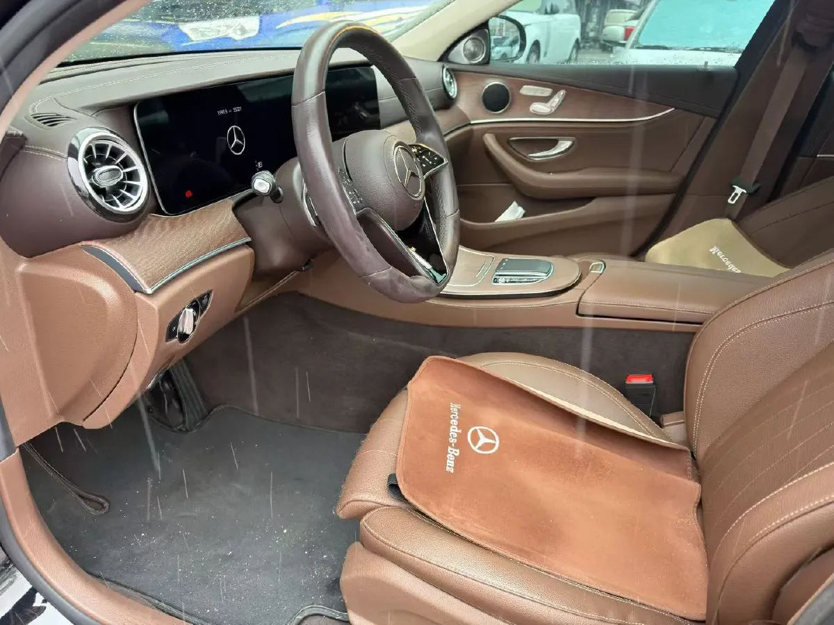 2022 Mercedes-Benz GLC Class 2.0T 258HP L4 9AT,autocango,china used car exporter,china ev exporter,chinese used car exporter,chinese used ev exporter