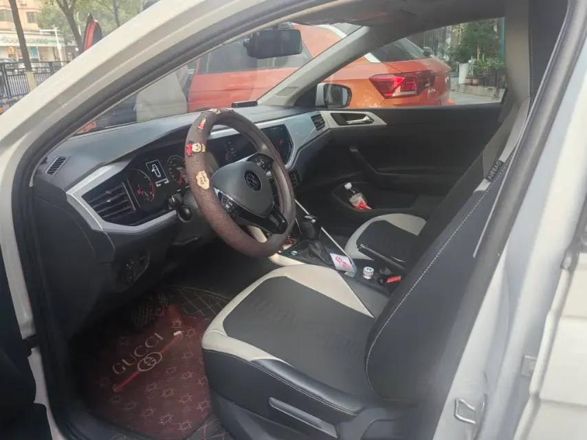 2021 Haval H6 1.5T 169HP L4 7DCT,autocango,china used car exporter,china ev exporter,chinese used car exporter,chinese used ev exporter