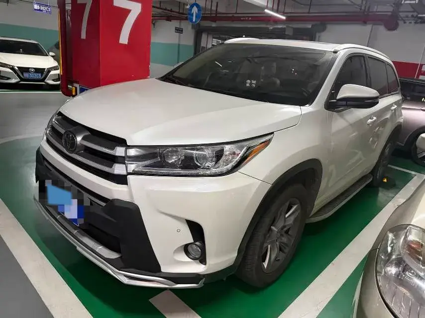 2018 Toyota Highlander 2.0T 220HP L4 6AT