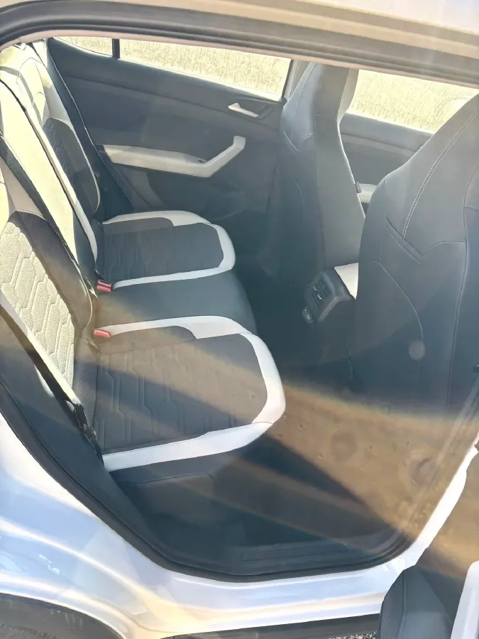 2025 Volkswagen Tharu 1.5L 110HP L4 6AT,autocango,china used car exporter,china ev exporter,chinese used car exporter,chinese used ev exporter