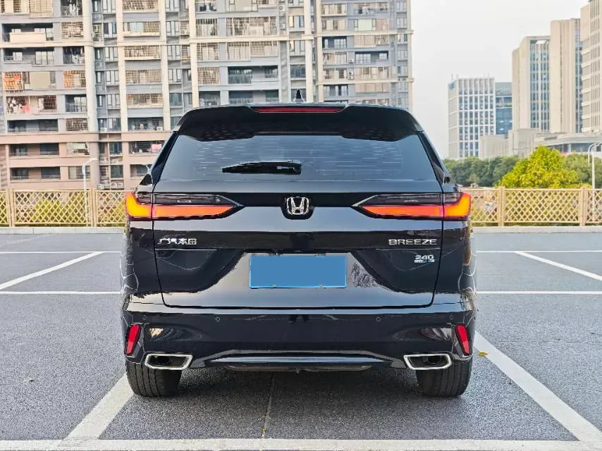 2025 Honda Breeze 1.5T 193HP L4 CVT,autocango,china used car exporter,china ev exporter,chinese used car exporter,chinese used ev exporter