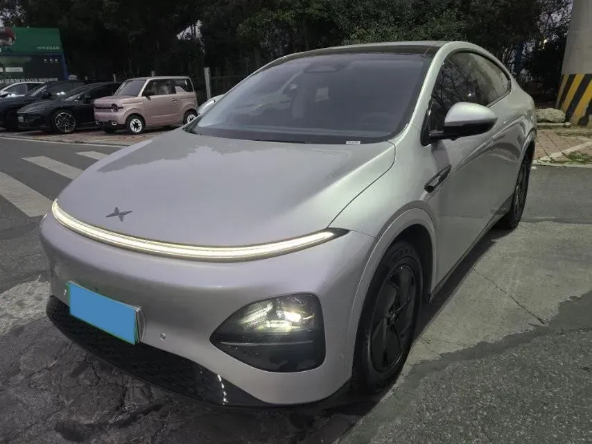 2025 Xpeng G6 BEV 68.5KWH,autocango,china used car exporter,china ev exporter,chinese used car exporter,chinese used ev exporter