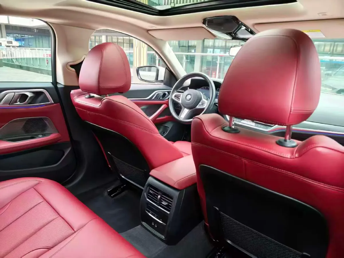 2022 BMW 8 Series 3.0T 333HP L6 8AT,autocango,china used car exporter,china ev exporter,chinese used car exporter,chinese used ev exporter