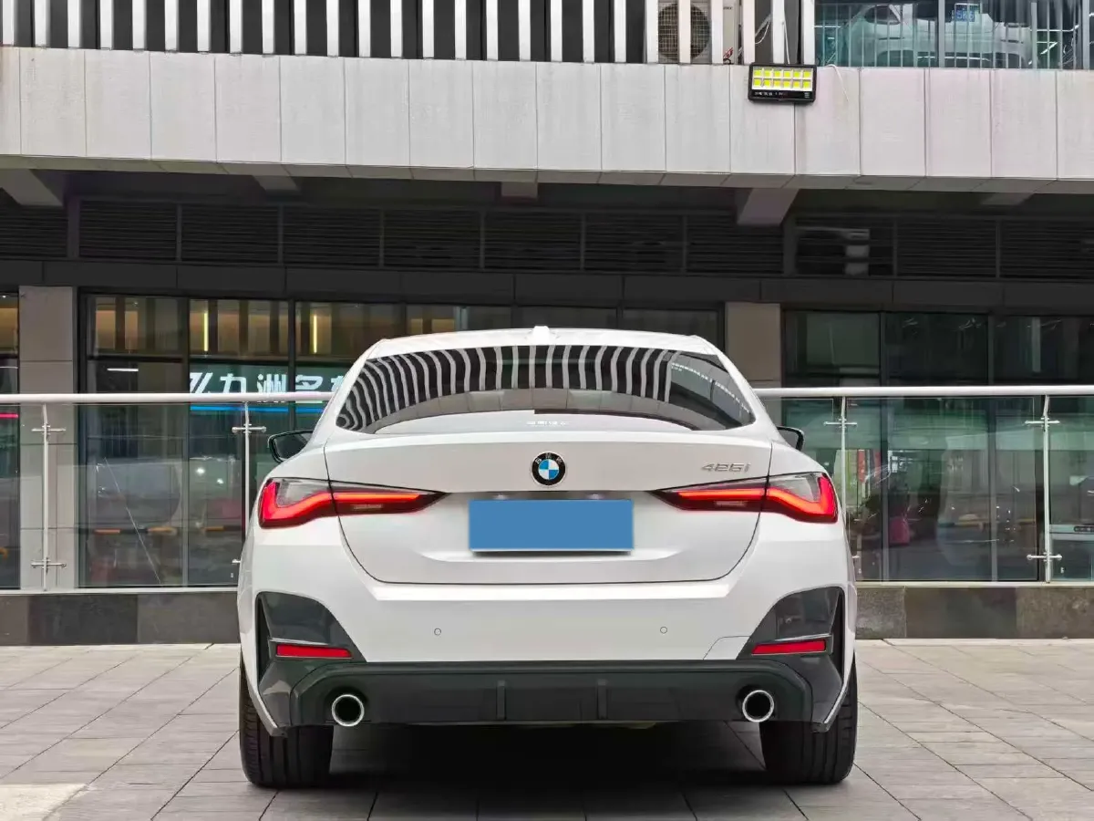 2022 BMW 8 Series 3.0T 333HP L6 8AT,autocango,china used car exporter,china ev exporter,chinese used car exporter,chinese used ev exporter