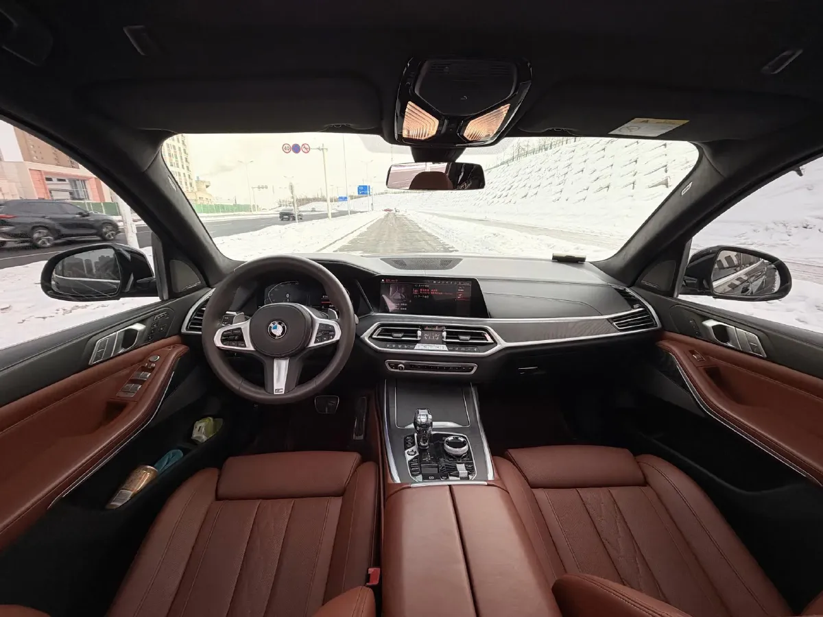 2021 BMW X7 3.0T 340HP L6 8AT,autocango,china used car exporter,china ev exporter,chinese used car exporter,chinese used ev exporter