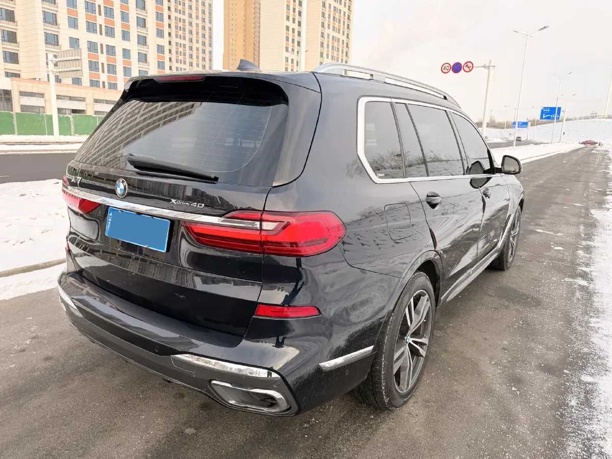 2021 BMW X7 3.0T 340HP L6 8AT,autocango,china used car exporter,china ev exporter,chinese used car exporter,chinese used ev exporter